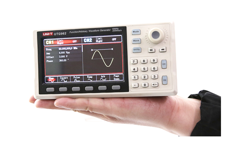 palm-sized signal generator